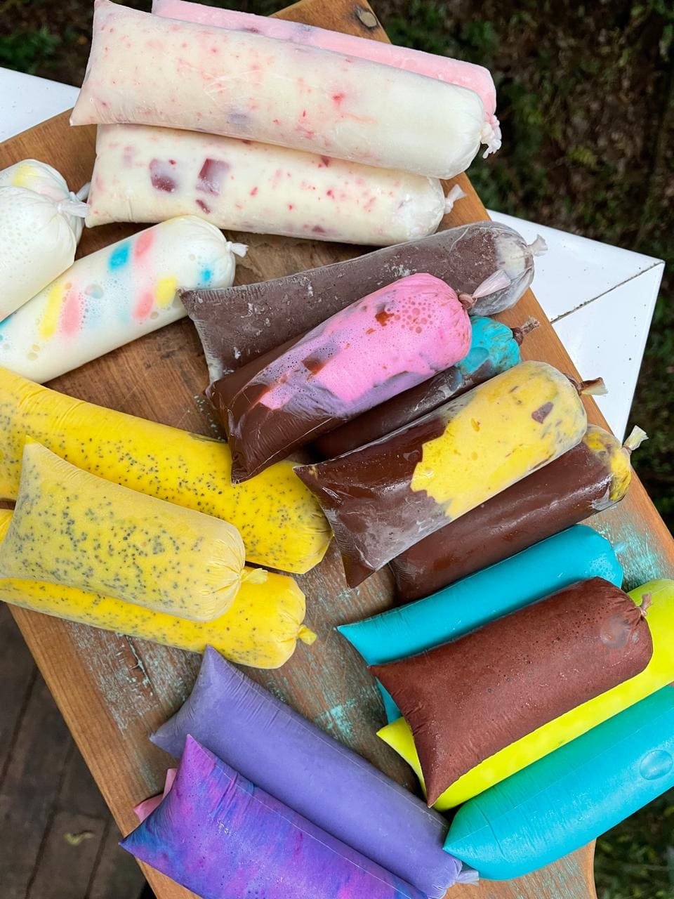 Geladinhos gourmet coloridos
