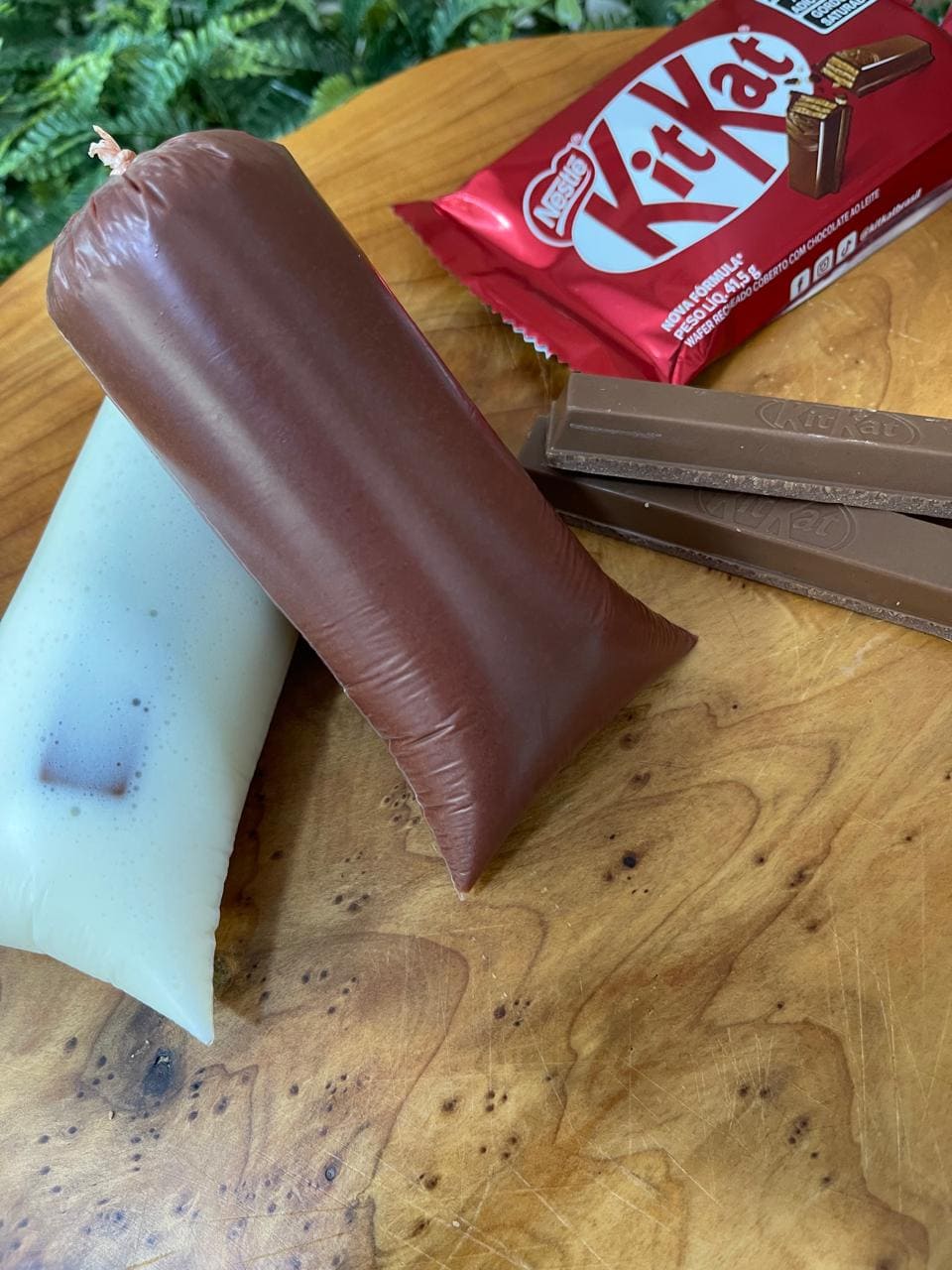 Geladinhos gourmet de chocolate